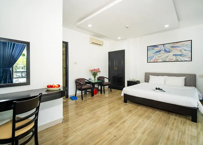 La Maison Danang Beach Hotel